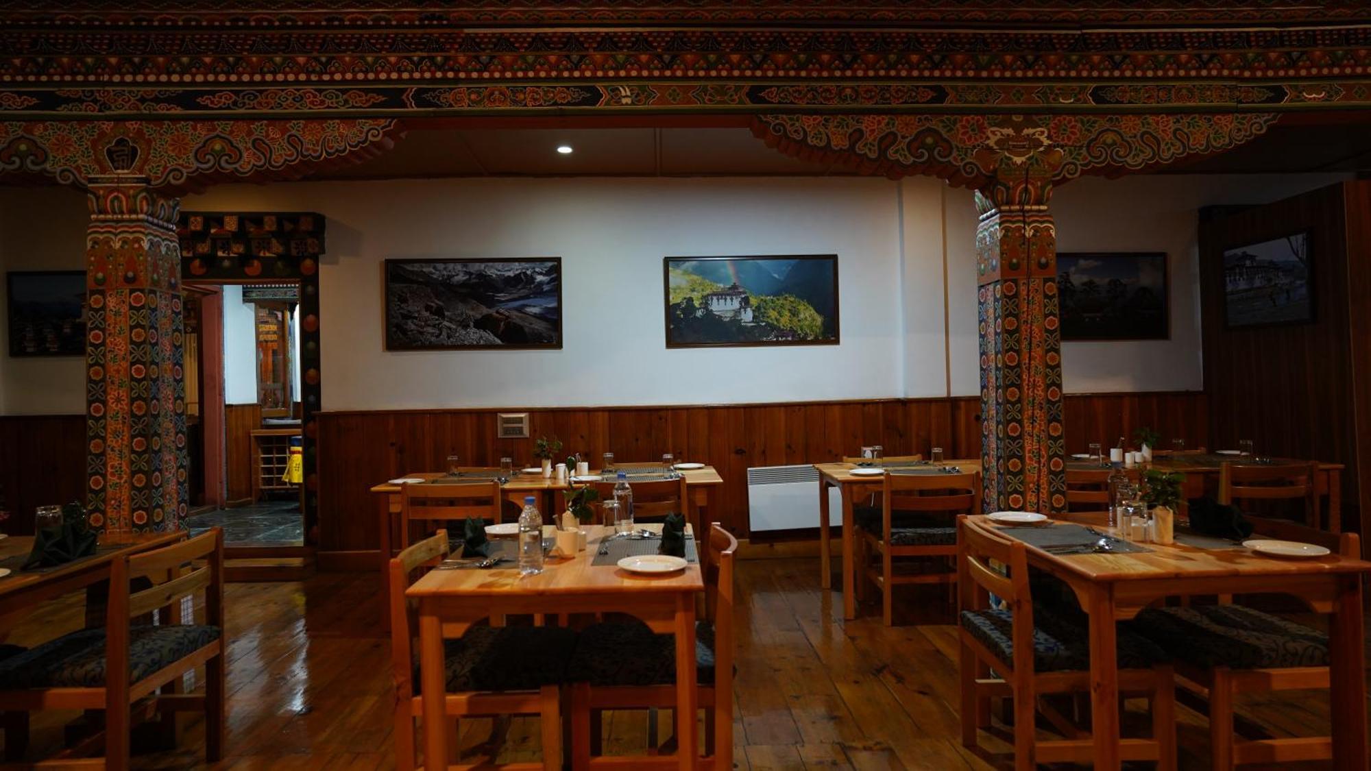 Hotel Olathang Paro Luaran gambar